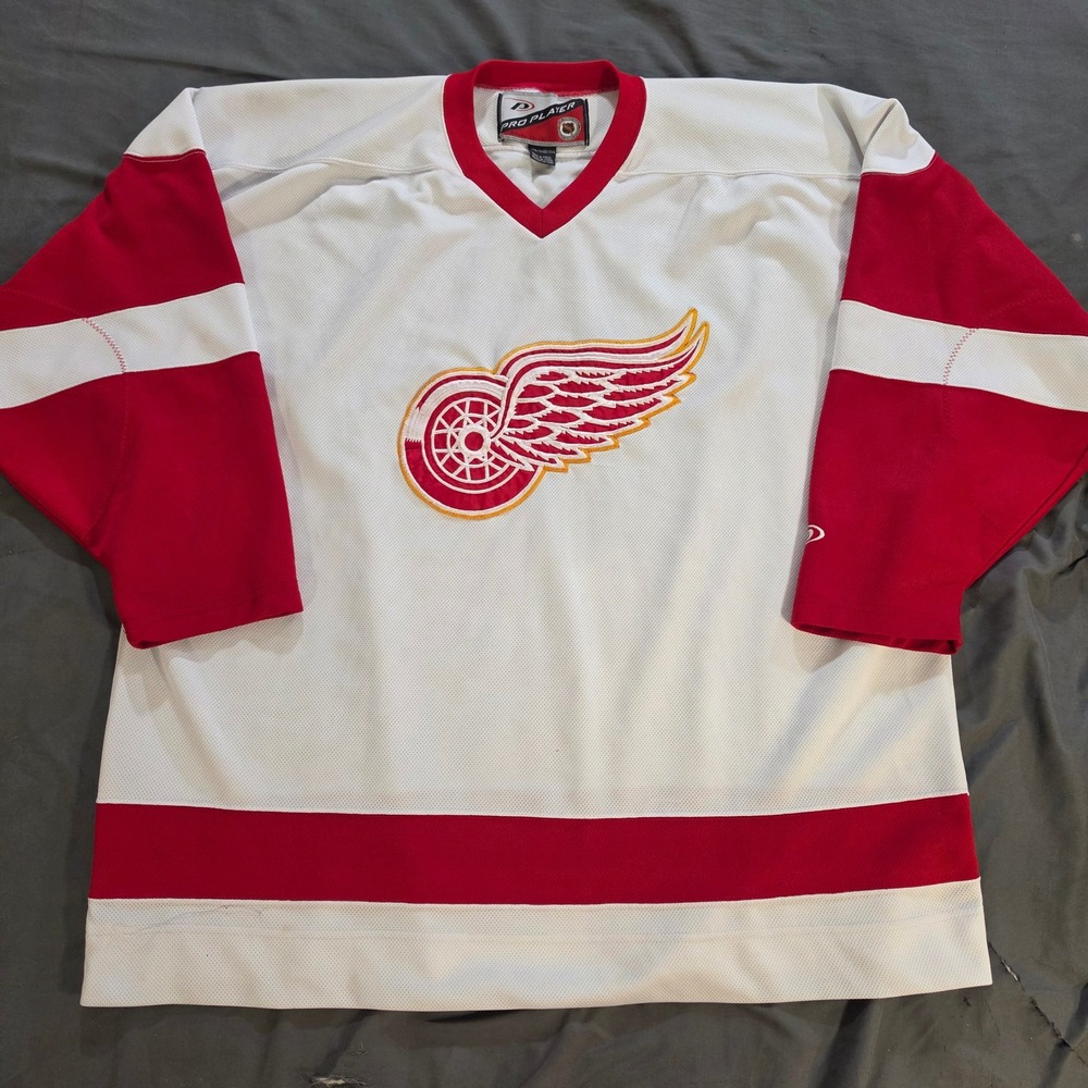 Detroit Red Wings Pro Player NHL Jersey White Red Bkank Mens XXL Vintage 90s